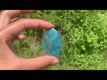 Charger et lire la vidéo dans la visionneuse de la Galerie, VENDU Apatite bleue 4