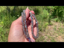 Charger et lire la vidéo dans la visionneuse de la Galerie, Perles en labradorite, disque facetté