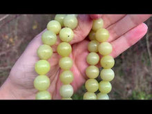 Charger et lire la vidéo dans la visionneuse de la Galerie, Perles en serpentine entre 4 et 12mm