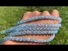 Charger et lire la vidéo dans la visionneuse de la Galerie, Perles en aigue-marine entre 2 et 12mm AMT