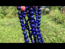 Charger et lire la vidéo dans la visionneuse de la Galerie, Perles en lapis-lazuli entre 6 et 10mm LQ