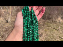Charger et lire la vidéo dans la visionneuse de la Galerie, Perles en malachite facettées entre 2 et 6,5mm