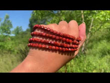 Charger et lire la vidéo dans la visionneuse de la Galerie, Perles en jaspe rouge, forme carré facetté