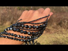 Charger et lire la vidéo dans la visionneuse de la Galerie, Perles en hématite, forme diamant entre 3 et 10mm