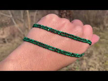 Charger et lire la vidéo dans la visionneuse de la Galerie, Perles en malachite facettées entre 2 et 6,5mm