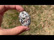 Charger et lire la vidéo dans la visionneuse de la Galerie, VENDU Astrophyllite 3