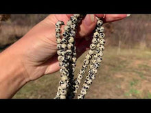 Charger et lire la vidéo dans la visionneuse de la Galerie, Perles en jaspe dalmatien entre 2 et 12mm