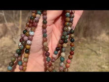 Charger et lire la vidéo dans la visionneuse de la Galerie, Perles en jaspe océan entre 4 et 10mm