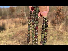 Charger et lire la vidéo dans la visionneuse de la Galerie, Perles en jaspe sang de dragon entre 4 et 12mm