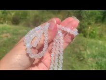 Charger et lire la vidéo dans la visionneuse de la Galerie, Perles en labradorite blanche entre 4 et 10mm LBS