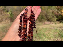 Charger et lire la vidéo dans la visionneuse de la Galerie, Perles en oeil de taureau, forme diamant entre 6 et 10mm