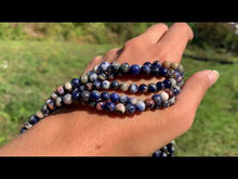 Charger et lire la vidéo dans la visionneuse de la Galerie, Perles en sodalite entre 6 et 8mm ST