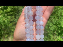 Charger et lire la vidéo dans la visionneuse de la Galerie, Perles en calcédoine bleue CD, entre 4 et 10mm