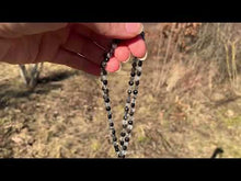 Charger et lire la vidéo dans la visionneuse de la Galerie, Quartz avec inclusions de tourmaline facettées 3 x 4mm