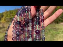 Charger et lire la vidéo dans la visionneuse de la Galerie, Perles en fluorite / fluorine entre 8 et 10mm