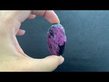 Charger et lire la vidéo dans la visionneuse de la Galerie, VENDU Rubis Zoïsite (Anyolite) 13