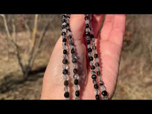 Charger et lire la vidéo dans la visionneuse de la Galerie, Quartz avec inclusions de tourmaline facettées 3 x 4mm