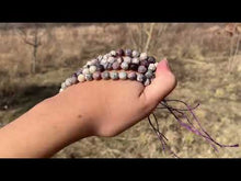 Charger et lire la vidéo dans la visionneuse de la Galerie, Perles en jaspe porcelaine facettées en 8mm