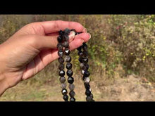 Charger et lire la vidéo dans la visionneuse de la Galerie, Perles en obsidienne argentée, forme diamant entre 6 et 10mm