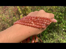 Charger et lire la vidéo dans la visionneuse de la Galerie, Perles en pierre de soleil entre 6 et 10mm