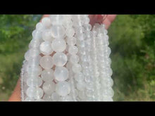 Charger et lire la vidéo dans la visionneuse de la Galerie, Perles en calcite translucide entre 4 et 12mm