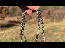 Charger et lire la vidéo dans la visionneuse de la Galerie, Perles en jaspe Picasso entre 4 et 12mm