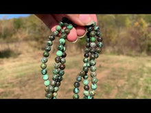Charger et lire la vidéo dans la visionneuse de la Galerie, Perles en turquoise africaine entre 4 et 12mm