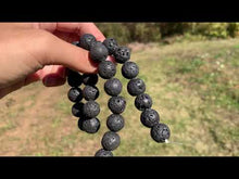 Charger et lire la vidéo dans la visionneuse de la Galerie, Perles en pierre de lave entre 4 et 16mm