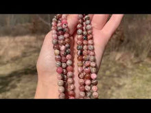 Charger et lire la vidéo dans la visionneuse de la Galerie, Perles en rhodochrosite entre 6 et 10mm