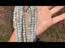 Charger et lire la vidéo dans la visionneuse de la Galerie, Perles en jade jadéite entre 6 et 8mm