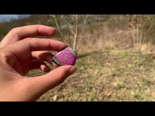 Charger et lire la vidéo dans la visionneuse de la Galerie, VENDU Rubis Zoïsite (Anyolite) 16