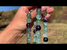 Charger et lire la vidéo dans la visionneuse de la Galerie, Perles en fluorite entre 4 et 12mm
