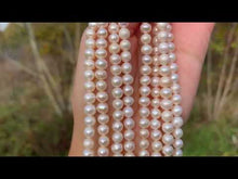 Charger et lire la vidéo dans la visionneuse de la Galerie, Perles de culture blanche entre 5 et 8mm