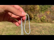 Charger et lire la vidéo dans la visionneuse de la Galerie, Perles en angelite facettées entre 2 et 6mm