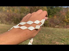 Charger et lire la vidéo dans la visionneuse de la Galerie, Perles en nacre forme losange