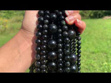 Charger et lire la vidéo dans la visionneuse de la Galerie, Perles en obsidienne oeil céleste (arc-en-ciel) entre 4 et 20mm