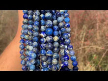 Charger et lire la vidéo dans la visionneuse de la Galerie, Perles en lapis-lazuli entre 4 et 14mm LU