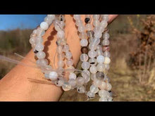 Charger et lire la vidéo dans la visionneuse de la Galerie, Perles en agate du Montana entre 4 et 12mm