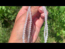 Charger et lire la vidéo dans la visionneuse de la Galerie, Perles en agate blanche entre 2 et 14mm