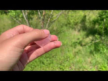 Charger et lire la vidéo dans la visionneuse de la Galerie, Coeurs en quartz rose
