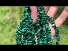 Charger et lire la vidéo dans la visionneuse de la Galerie, Perles en malachite, forme chips