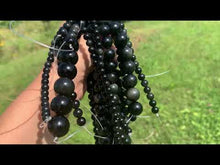 Charger et lire la vidéo dans la visionneuse de la Galerie, Perles en obsidienne oeil céleste (arc-en-ciel) entre 6 et 20mm