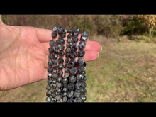 Charger et lire la vidéo dans la visionneuse de la Galerie, Perles en larvikite, forme diamant entre 6 et 10mm