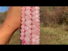 Charger et lire la vidéo dans la visionneuse de la Galerie, Perles en quartz rose facettées non transparentes entre 4 et 12mm