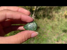 Charger et lire la vidéo dans la visionneuse de la Galerie, VENDU Aventurine verte 3