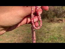 Charger et lire la vidéo dans la visionneuse de la Galerie, Perles en rhodochrosite, forme carré