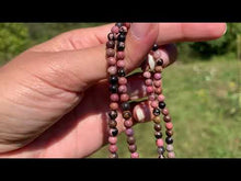 Charger et lire la vidéo dans la visionneuse de la Galerie, Perles en rhodonite entre 3 et 12mm