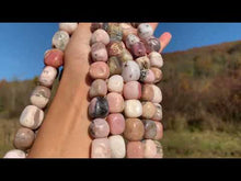 Charger et lire la vidéo dans la visionneuse de la Galerie, Perles en opale commune rose