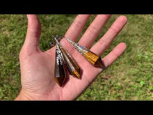 Charger et lire la vidéo dans la visionneuse de la Galerie, Pendule en oeil de tigre