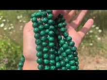 Charger et lire la vidéo dans la visionneuse de la Galerie, Perles en malachite entre 4 et 12mm MD